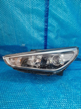 Laden Sie das Bild in den Galerie-Viewer, Frontscheinwerfer Hyundai I 92101-G4020 LED Links Scheinwerfer Headlight