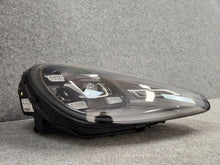 Laden Sie das Bild in den Galerie-Viewer, Frontscheinwerfer Porsche Cayenne 7P5941036H LED Rechts Scheinwerfer Headlight SCH1999239540ui