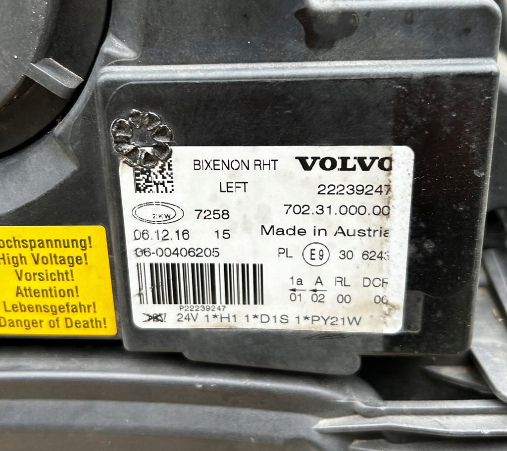 Frontscheinwerfer Volvo 22239247 Xenon Links Scheinwerfer Headlight SCH4456778648nv