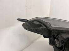 Laden Sie das Bild in den Galerie-Viewer, Frontscheinwerfer Toyota Yaris 811300DA50 811300DA60 Links Headlight SCH5914015795ei