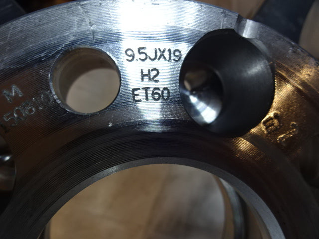 1x Alufelge 19 Zoll 9.5" 5x112 60ET A1974010402 Mercedes-Benz Sls Amg Rim Wheel