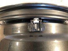 Laden Sie das Bild in den Galerie-Viewer, 1x Alufelge 17 Zoll 7.5" 5x112 54ET 6856087 BMW 1 F40 Rim Wheel FEL8706456976hu