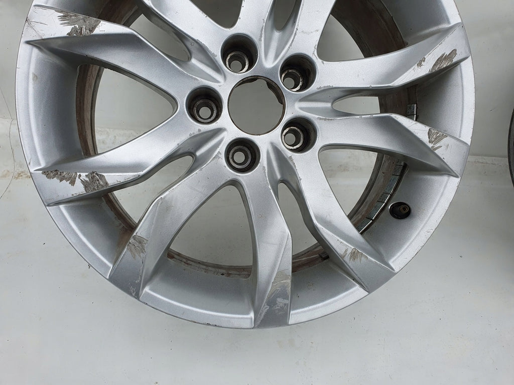 1x Alufelge 17 Zoll 7.5" 5x108 46ET 9671401480 Peugeot 508 Rim Wheel