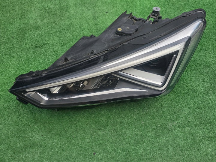 Frontscheinwerfer Seat Tarraco 5FJ941007H Full LED Links Scheinwerfer Headlight SCH3441922117bx
