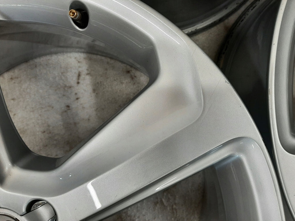 4x Alufelge 20 Zoll 8.5" 5x112 33ET Glanz Silber 8R0601025CJ Audi C7 A4 B8 FEL1295113583zw