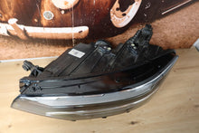 Laden Sie das Bild in den Galerie-Viewer, Frontscheinwerfer VW Passat B8 3G1941035P LED Links Scheinwerfer Headlight SCH9772793768hp