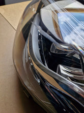Laden Sie das Bild in den Galerie-Viewer, Frontscheinwerfer Mercedes-Benz W205 A2059067905 Full LED Links Headlight SCH6359625258dl