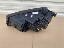 Laden Sie das Bild in den Galerie-Viewer, Frontscheinwerfer Skoda Karoq 57B941016D Full LED Rechts Scheinwerfer Headlight SCH3937844055us