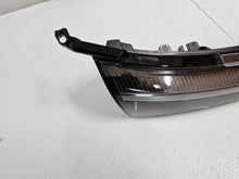 Laden Sie das Bild in den Galerie-Viewer, Frontscheinwerfer Mercedes-Benz Cla A2449067700- Vorderseite Headlight SCH9528351444bw
