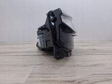Laden Sie das Bild in den Galerie-Viewer, Frontscheinwerfer VW 57L941059 0301138233A Links Scheinwerfer Headlight SCH2506624089mh