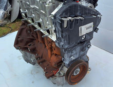 Laden Sie das Bild in den Galerie-Viewer, Motor Renault K9KU877 1.5 DCI Diesel Engine Unkomplett