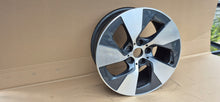 Load image into Gallery viewer, 1x Alufelge 17 Zoll 7.5" 5x112 6868047 BMW 5 G31 G30 Rim Wheel FEL2516920853mz