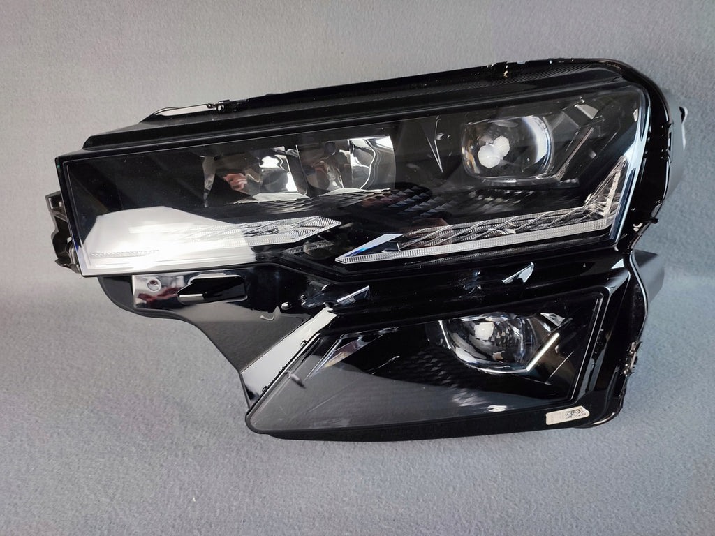 Frontscheinwerfer Skoda Karoq 57B941035B Links Scheinwerfer Headlight SCH9387944390ew