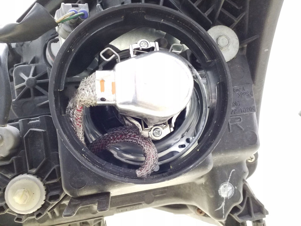 Frontscheinwerfer Toyota Avensis 8596724010 3900078496 Rechts Headlight SCH6871975070wg
