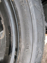 Load image into Gallery viewer, 1x Alufelge 17 Zoll 7.5&quot; 5x112 51ET Glanz Schwarz A2204010502 Mercedes-Benz W220