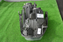 Load image into Gallery viewer, Frontscheinwerfer Dacia Duster 260609367R Links Scheinwerfer Headlight SCH4995392965vh