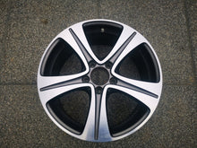 Load image into Gallery viewer, 1x Alufelge 17 Zoll 7.5" 5x112 40ET Glanz Silber A2134011200 Mercedes-Benz FEL7831372755qx
