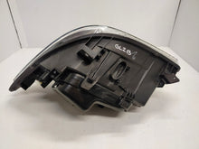 Laden Sie das Bild in den Galerie-Viewer, Frontscheinwerfer Mercedes-Benz Sprinter A9068200161 Ein Satz Headlight