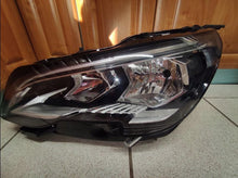 Laden Sie das Bild in den Galerie-Viewer, Frontscheinwerfer Peugeot 5008 II 9810478180 LED Links Scheinwerfer Headlight