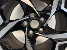 Load image into Gallery viewer, 1x Alufelge 17 Zoll 52910-R2100 Kia Sportage V Rim Wheel FEL2246628873gl