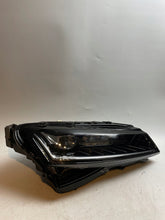 Laden Sie das Bild in den Galerie-Viewer, Frontscheinwerfer Skoda Superb III 3V1941016D LED Rechts Scheinwerfer Headlight