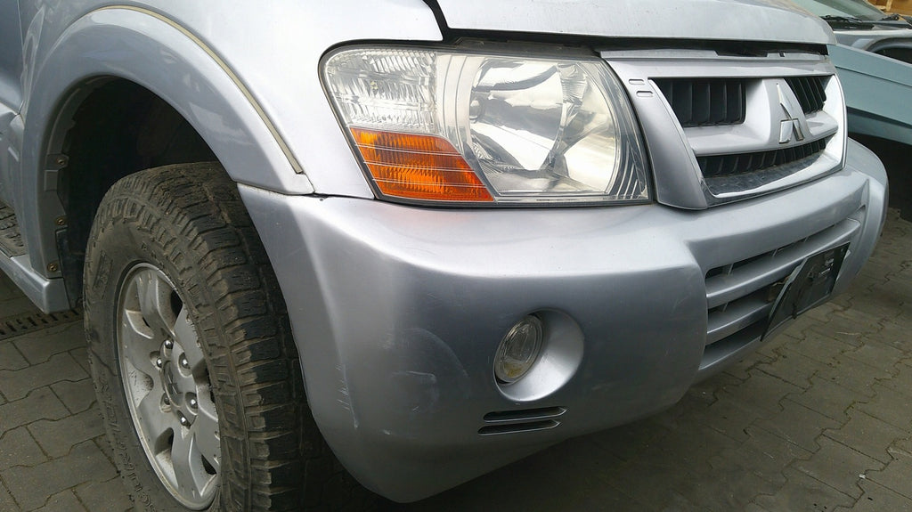 Frontscheinwerfer Mitsubishi Pajero III OE222333 Ein Stück (Rechts oder Links)