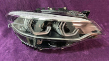 Laden Sie das Bild in den Galerie-Viewer, Frontscheinwerfer BMW 2 F22 F23 8738686-02 Full LED Rechts Headlight