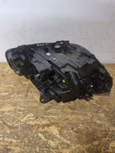 Laden Sie das Bild in den Galerie-Viewer, Frontscheinwerfer BMW 1 F40 8082627-04 LED Links Scheinwerfer Headlight