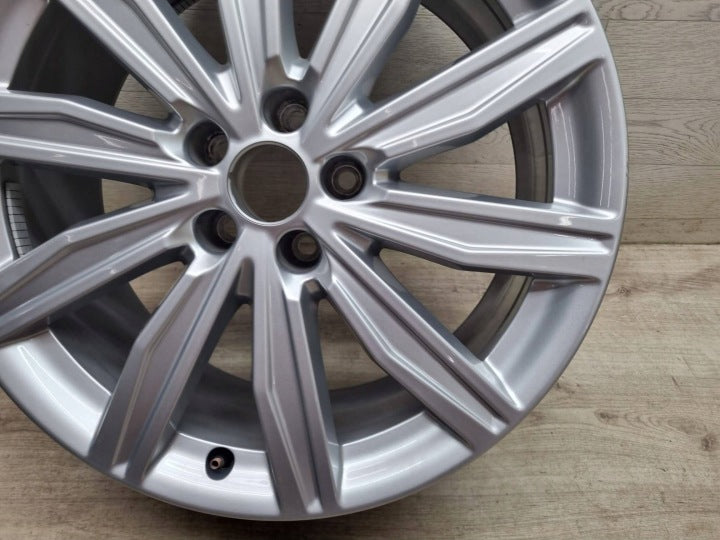 1x Alufelge 19 Zoll 5x112 Schwarz 4K0601025M Audi A6 Rim Wheel FEL9388062826rn
