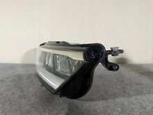 Laden Sie das Bild in den Galerie-Viewer, Frontscheinwerfer VW T-Roc 2GA941006F LED Rechts Scheinwerfer Headlight SCH8991240002ry