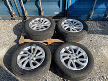 Load image into Gallery viewer, 4x Alufelge 16 Zoll 7.0" 5x114.3 47ET 403004042R Renault Megane III Fluence FEL1930236395gh