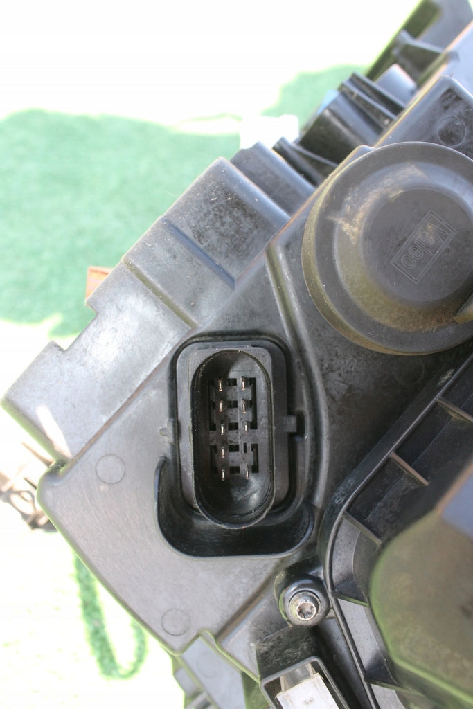 Frontscheinwerfer VW Amarok 2H1941016T Xenon Rechts Scheinwerfer Headlight SCH7047708938uu