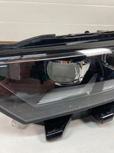 Laden Sie das Bild in den Galerie-Viewer, Frontscheinwerfer VW T-Roc 2GA941035P Links Scheinwerfer Headlight