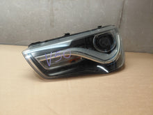 Laden Sie das Bild in den Galerie-Viewer, Frontscheinwerfer Audi A1 8X0941005 Xenon Links Scheinwerfer Headlight SCH2905132602hj