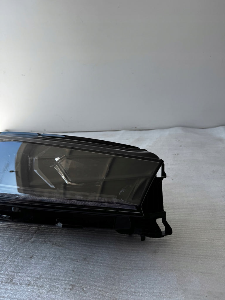 Frontscheinwerfer Skoda Enyaq 9LB941016G Full LED Rechts Scheinwerfer Headlight SCH3084087691lq