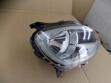 Laden Sie das Bild in den Galerie-Viewer, Frontscheinwerfer Renault Twingo III 260105001R LED Rechts Headlight SCH3865167762py