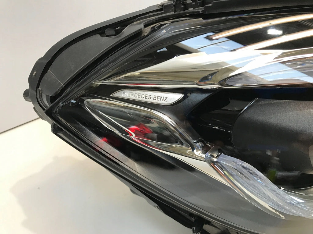 Frontscheinwerfer Mercedes-Benz Gla H247 A2479064405 LED Rechts Headlight SCH2210700974hs