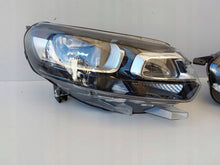 Load image into Gallery viewer, Frontscheinwerfer Peugeot Expert MCJ26491 Ein Satz Scheinwerfer Headlight SCH4127530541pk