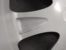 Load image into Gallery viewer, 1x Alufelge 18 Zoll 8.0&quot; 5x130 53ET Silber 7P5601025T Porsche Cayenne Rim Wheel