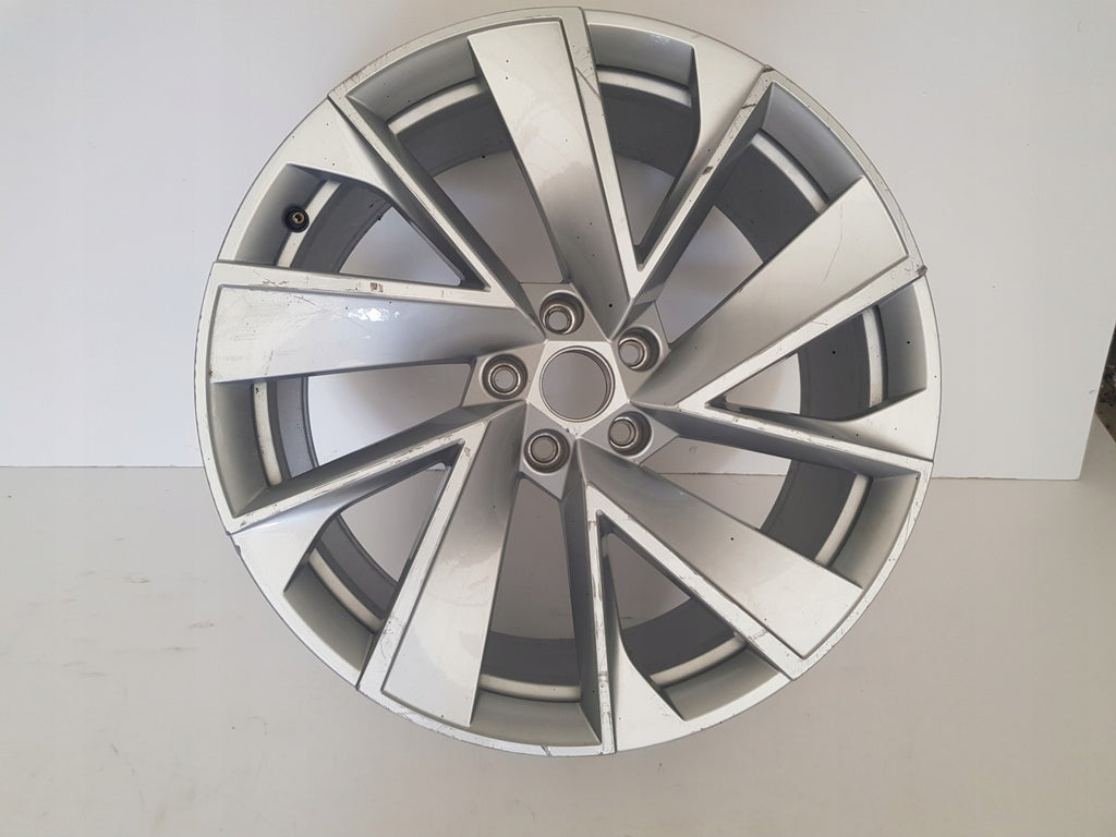 1x Alufelge 20 Zoll 9.0" 5x112 42ET Glanz Silber 5LA601025T Skoda Enyaq FEL4418605418er