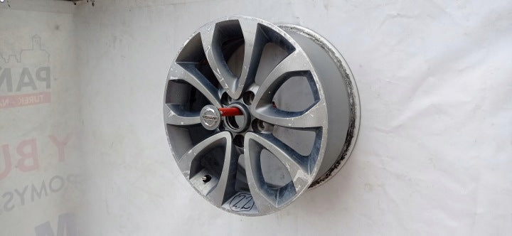 1x Alufelge 17 Zoll 7.0" 5x114.3 47ET Glanz Grau Nissan Juke F15 Rim Wheel FEL8508318752mp