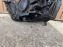 Laden Sie das Bild in den Galerie-Viewer, Frontscheinwerfer Audi Q3 83A941034 LED Rechts Scheinwerfer Headlight SCH2890264447ve