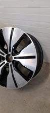 Laden Sie das Bild in den Galerie-Viewer, 1x Alufelge 19 Zoll 8.0" 5x112 A2934010100 Mercedes-Benz Eqc Rim Wheel FEL4237418004uz