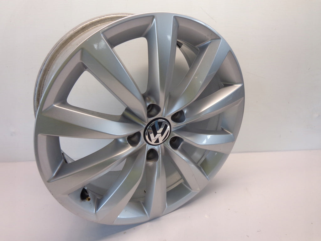 1x Alufelge 17 Zoll 7.0" 5x112 43ET Glanz Silber 5N0601025AH VW Passat Tiguan FEL6196188505yg