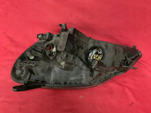 Laden Sie das Bild in den Galerie-Viewer, Frontscheinwerfer Opel Zafira 13252473 Rechts Scheinwerfer Headlight