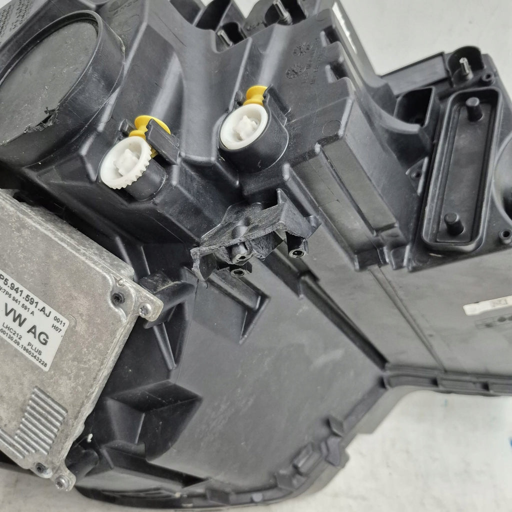 Frontscheinwerfer Skoda Karoq 57B941015D Links Scheinwerfer Headlight SCH8417705811tc