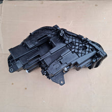 Laden Sie das Bild in den Galerie-Viewer, Frontscheinwerfer BMW X1 5A9A222-01 Rechts Scheinwerfer Headlight SCH2478961799wp