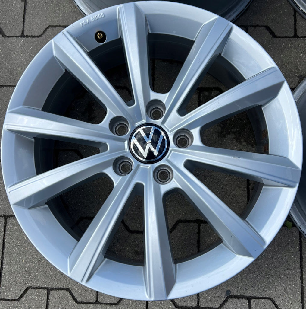 4x Alufelge 17 Zoll 6.5" 5x112 38ET Glanz Silber 5NA071497A VW I Rim Wheel FEL6466747120jc