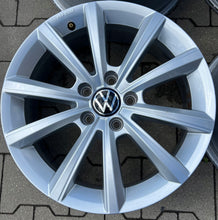 Laden Sie das Bild in den Galerie-Viewer, 4x Alufelge 17 Zoll 6.5" 5x112 38ET Glanz Silber 5NA071497A VW I Rim Wheel FEL6466747120jc