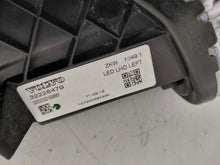 Laden Sie das Bild in den Galerie-Viewer, Frontscheinwerfer Volvo V40 32228479 Links Scheinwerfer Headlight SCH1010444720wq